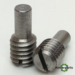 CE14055 - ESPICHE TAPA PALANCAS JOHN DEERE