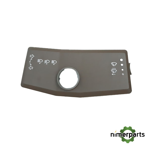R135818 - FLOOR CONTROLS 6 7010 John Deere