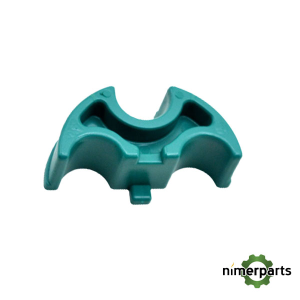 L32580 - ESPACIADOR TUBOS GORDOS JOHN DEERE