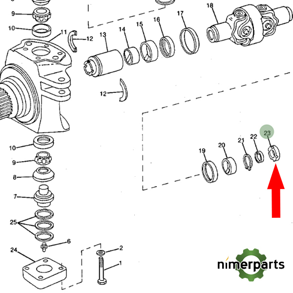 R124701 - TDM 7 8000 John Deere Spacer