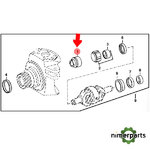 R135218 - ESPACIADOR ORIGINAL JOHN DEERE