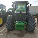 TRACTOR JOHN  DEERE 7215R