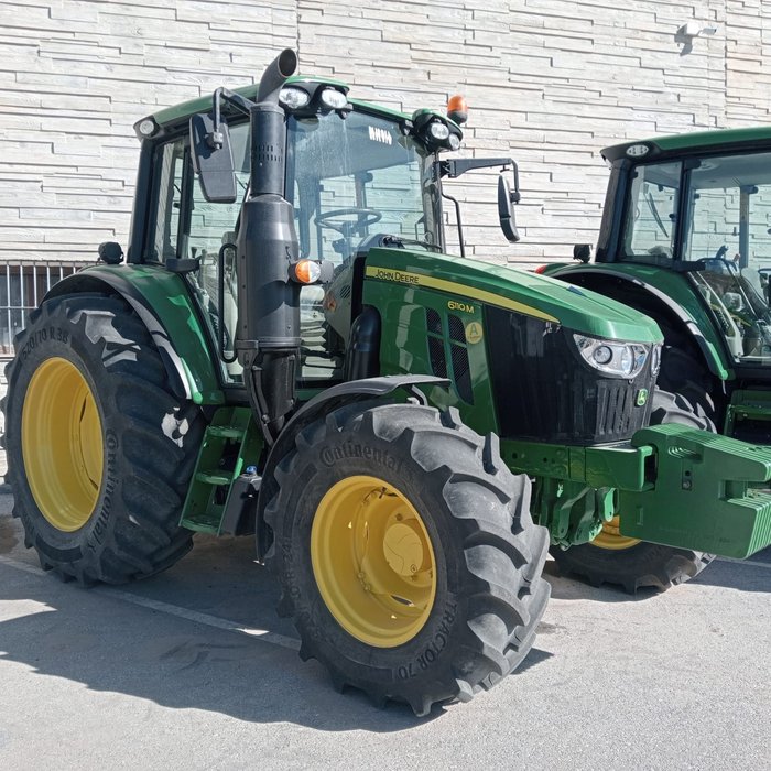 JOHN DEERE 6110M AUTOPWR