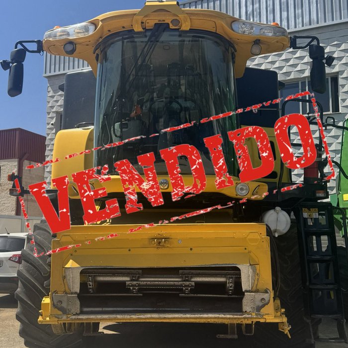 COSECHADORA NEW HOLLAND CX8090