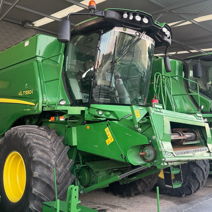 COSECHADORA JOHN DEERE T550