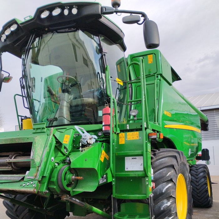 COSECHADORA JOHN DEERE T660