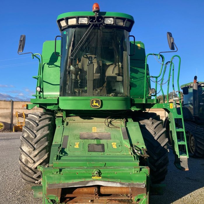 COSECHADORA JOHN DEERE 9560 HM